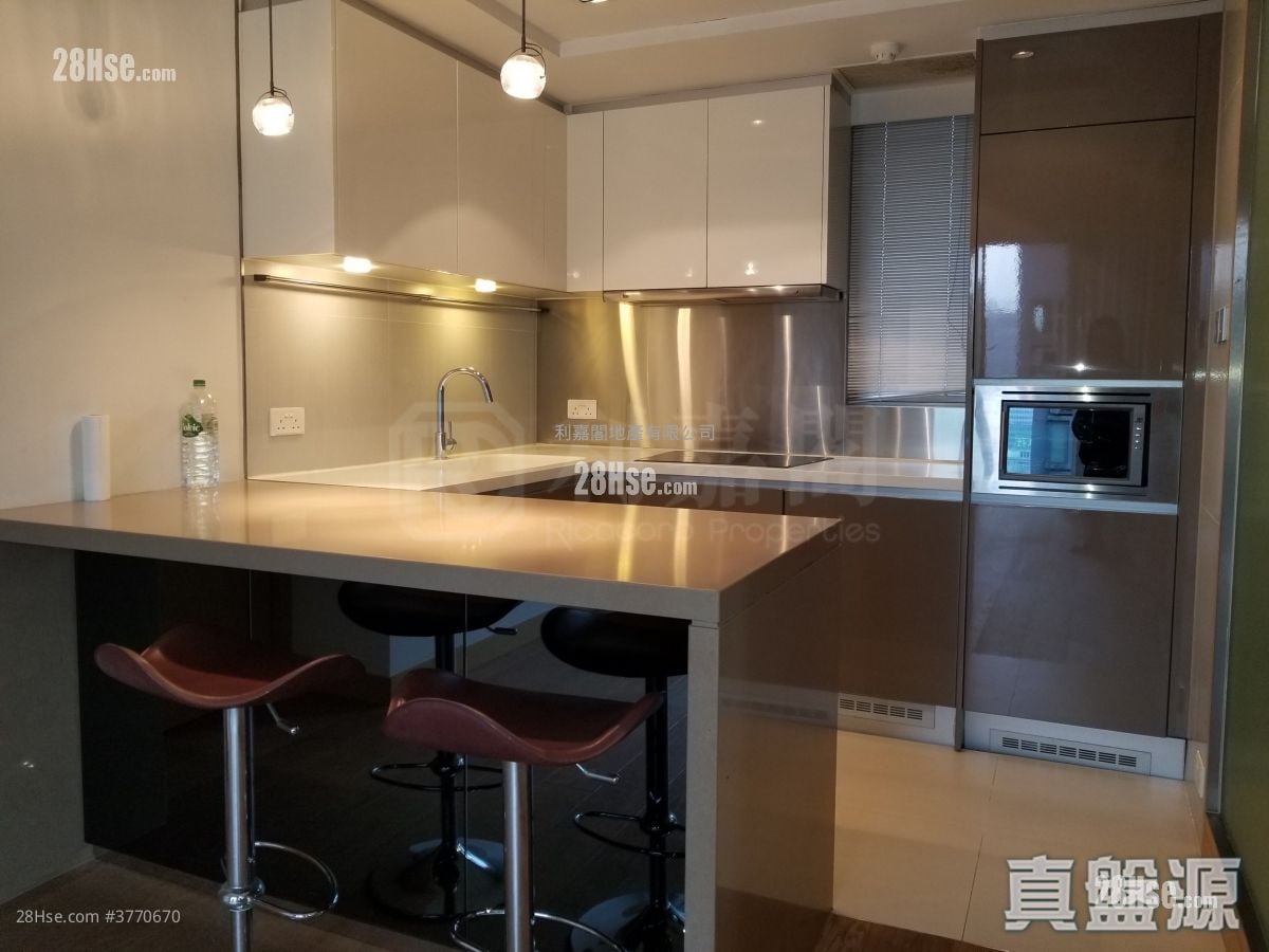 Soho 38 售盘 1 房 , 1 浴室 489 平方尺