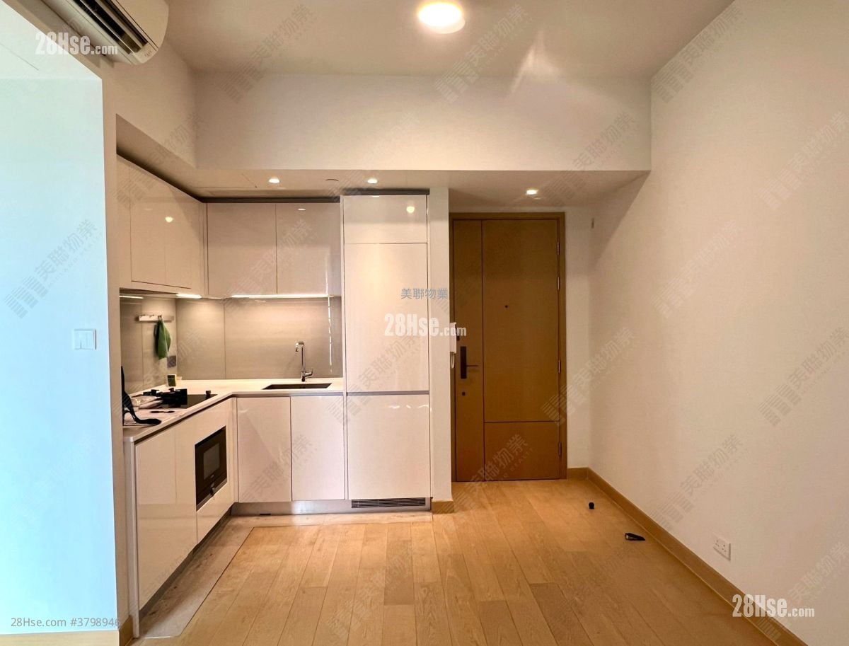 MALIBU 租盘 2 房 , 1 浴室 460 平方尺