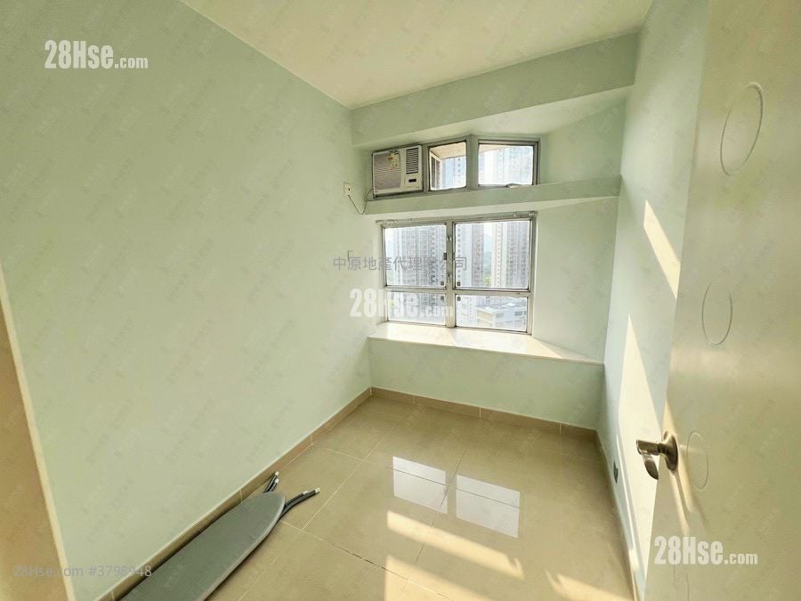 Kingswood Villas Rental 2 Bedrooms , 1 Bathroom 448 ft²