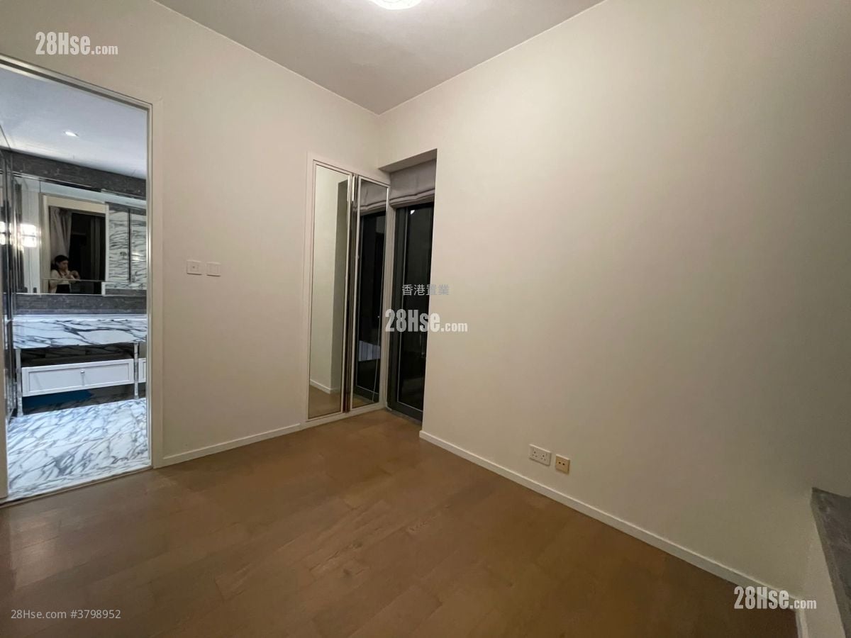 The Warren Rental 2 Bedrooms , 2 Bathrooms 612 ft²