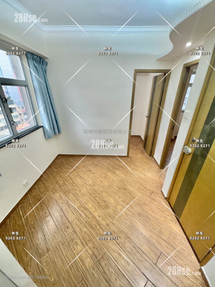 Pat Chun Mansion Sell 2 Bedrooms , 1 Bathroom 246 ft²