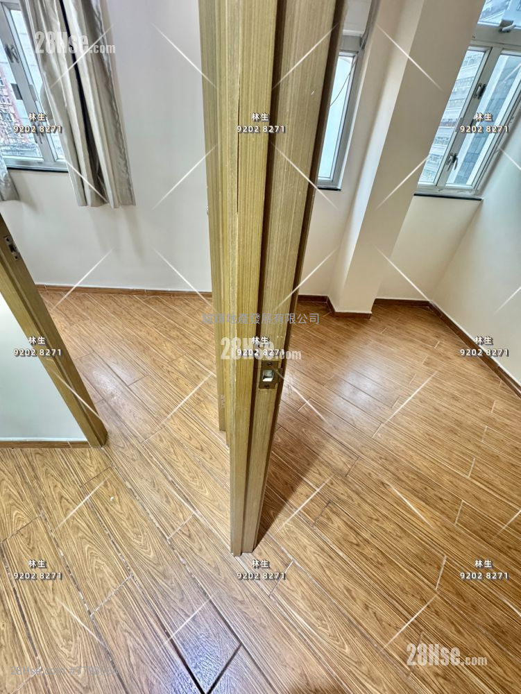 Pat Chun Mansion Sell 2 Bedrooms , 1 Bathroom 246 ft²