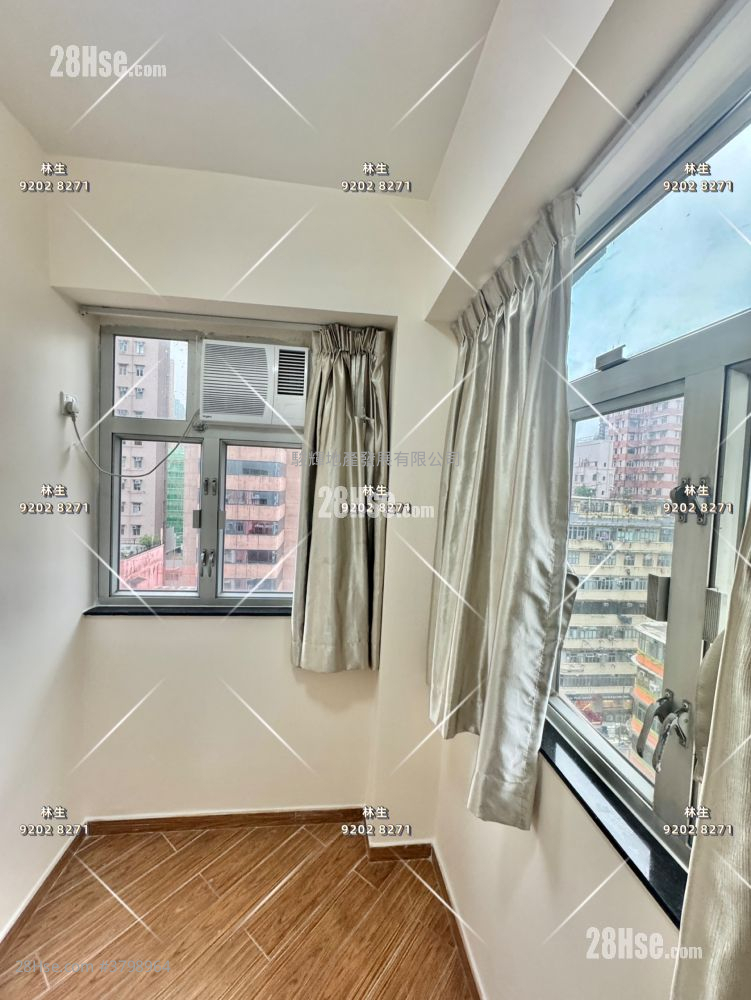 Pat Chun Mansion Sell 2 Bedrooms , 1 Bathroom 246 ft²