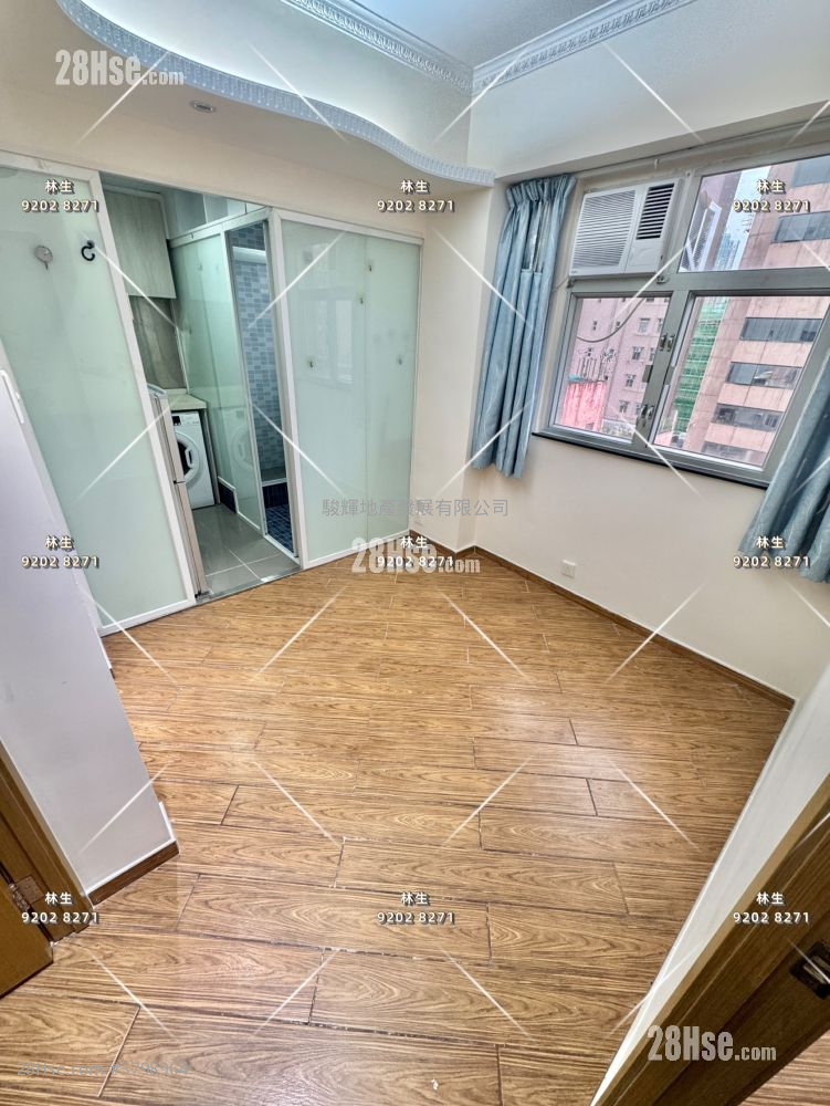 Pat Chun Mansion Sell 2 Bedrooms , 1 Bathroom 246 ft²