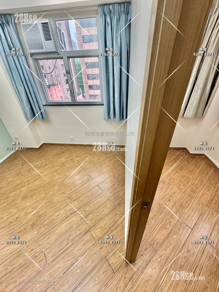 Pat Chun Mansion Sell 2 Bedrooms , 1 Bathroom 246 ft²