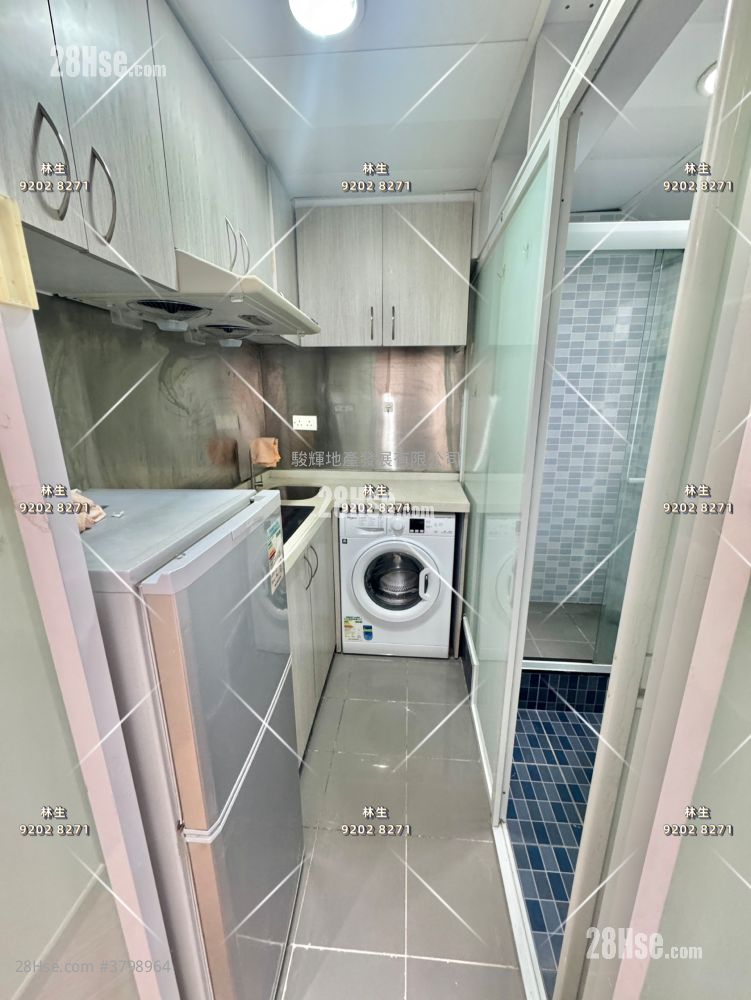 Pat Chun Mansion Sell 2 Bedrooms , 1 Bathroom 246 ft²