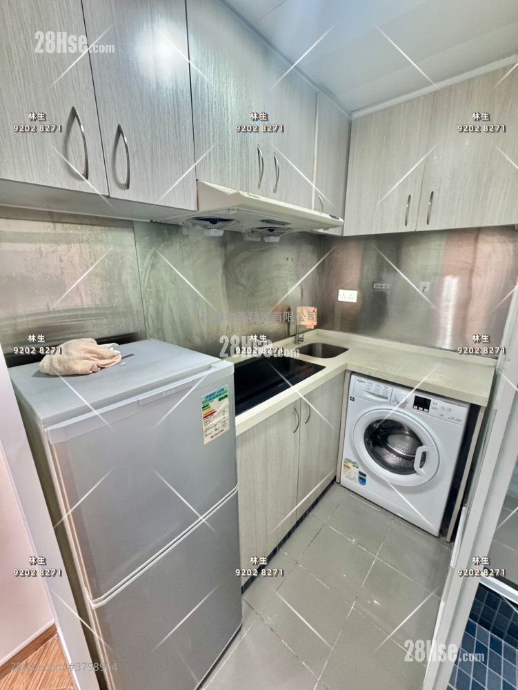 Pat Chun Mansion Sell 2 Bedrooms , 1 Bathroom 246 ft²