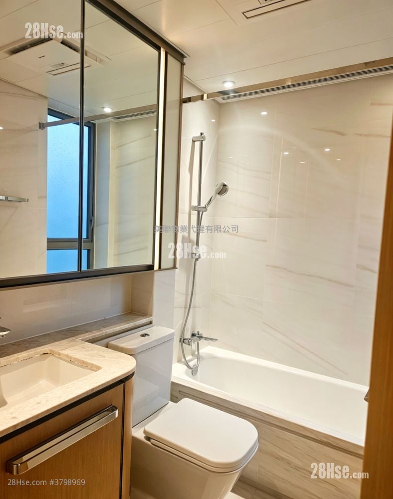 Marini 售盘 2 房 , 1 浴室 598 平方尺