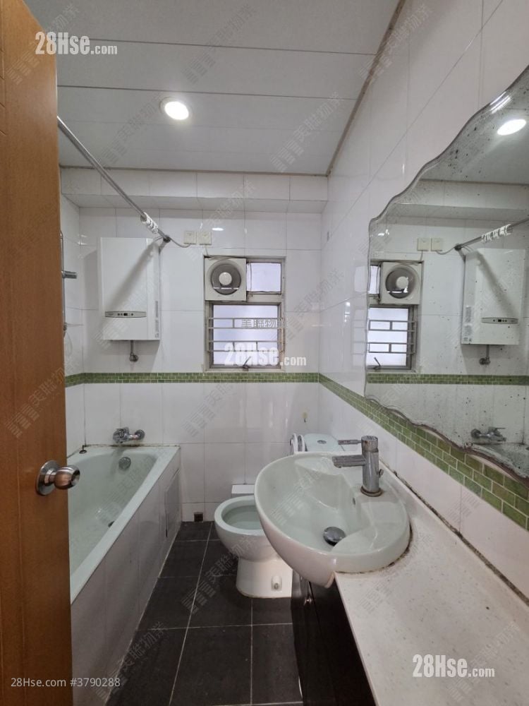 伟景花园 售盘 2 房 , 1 浴室 550 平方尺