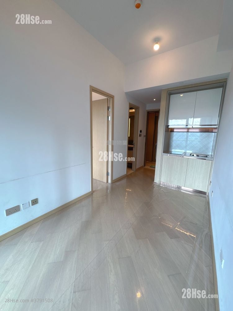 Manor Hill Sell 1 Bedroom 284 ft²