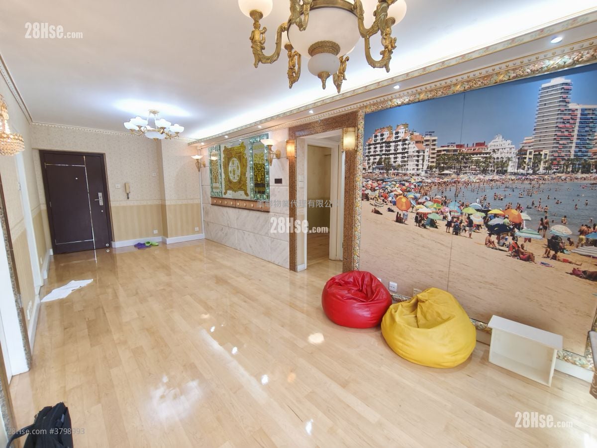 Parc Oasis Sell 3 Bedrooms , 2 Bathrooms 652 ft²