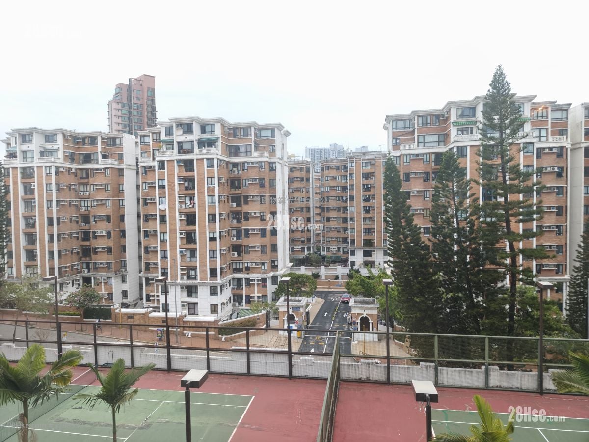 Parc Oasis Sell 3 Bedrooms , 2 Bathrooms 652 ft²