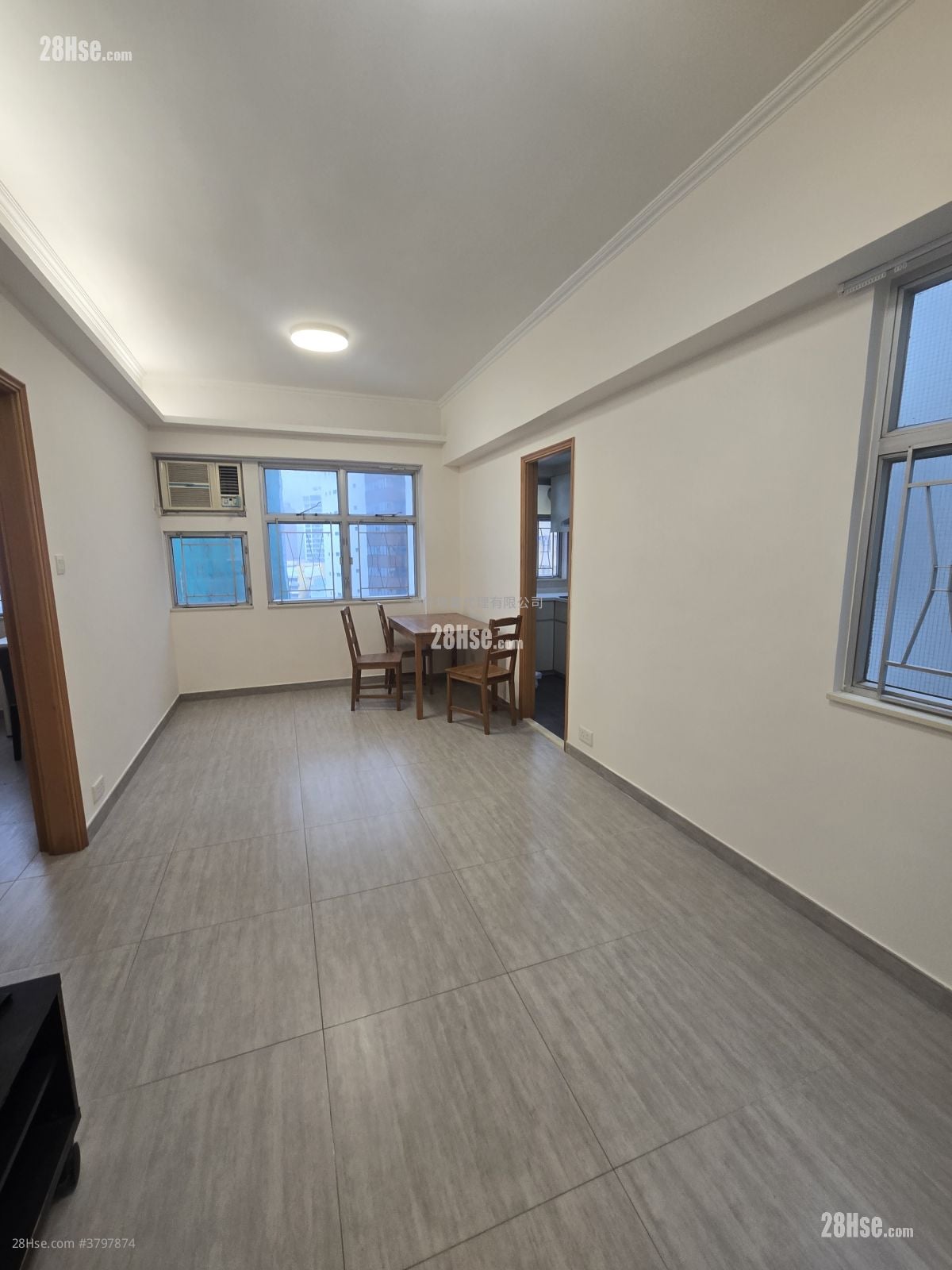 Kwong Sang Hong Building Rental 2 Bedrooms , 1 Bathroom 490 ft²
