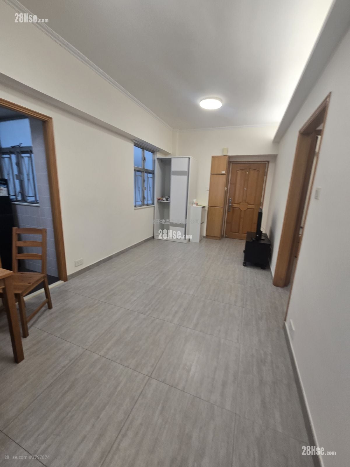 Kwong Sang Hong Building Rental 2 Bedrooms , 1 Bathroom 490 ft²