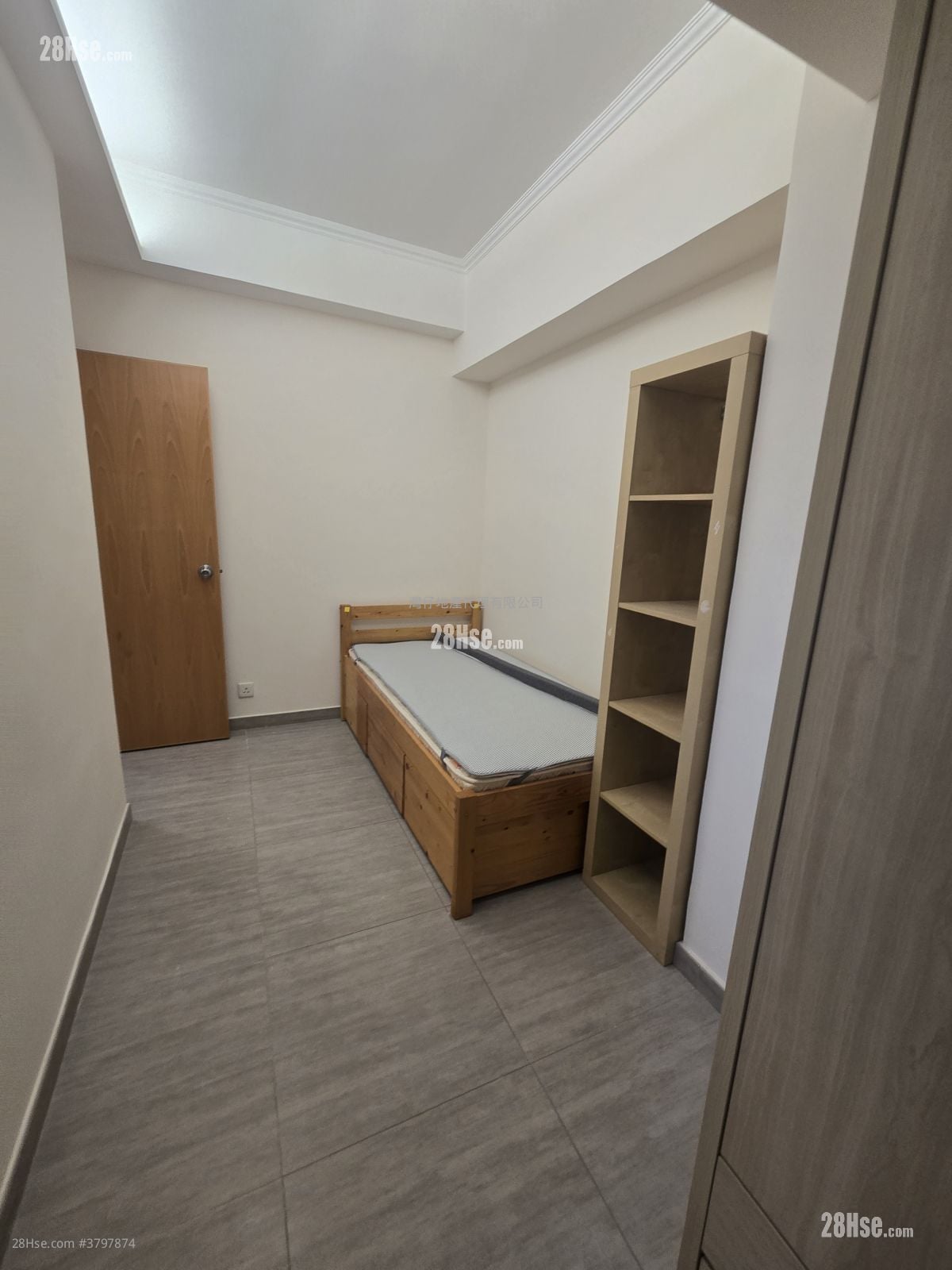 Kwong Sang Hong Building Rental 2 Bedrooms , 1 Bathroom 490 ft²