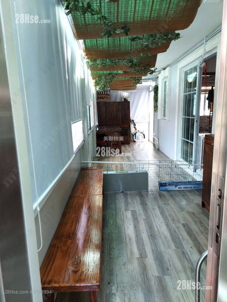 水蕉新村 售盘 700 平方尺