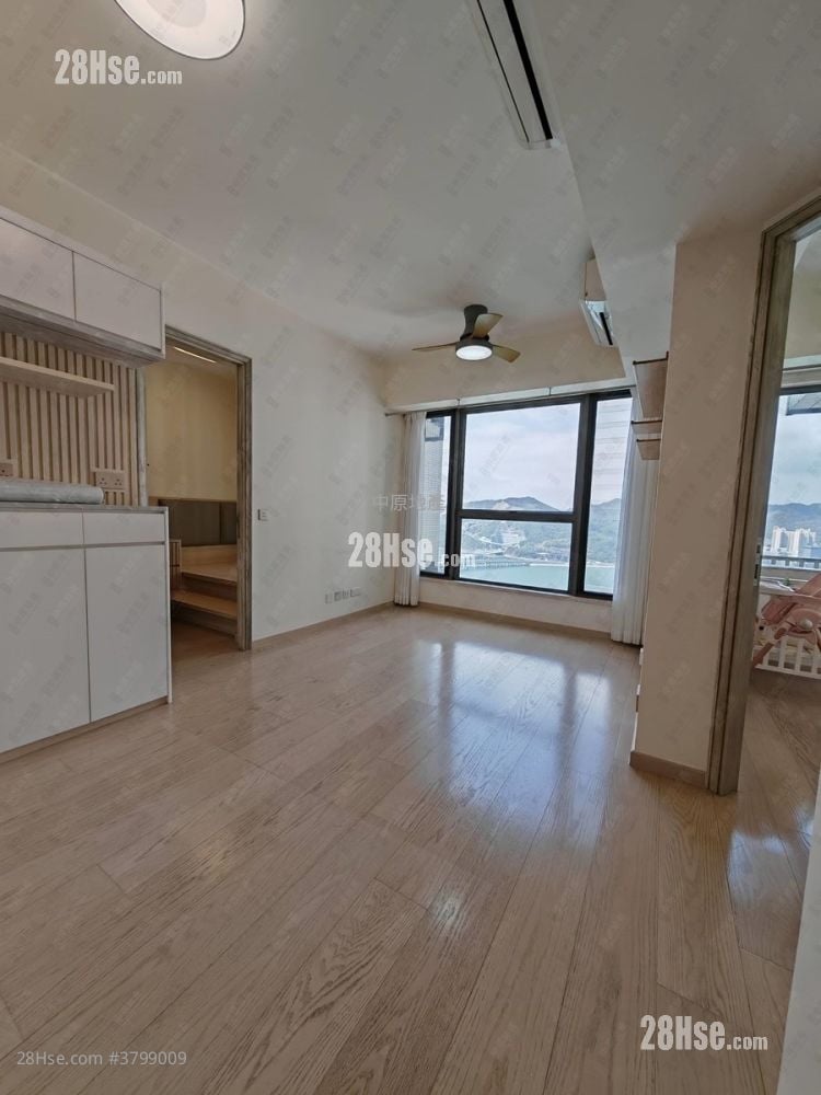 Sea To Sky Sell 2 Bedrooms , 1 Bathroom 482 ft²