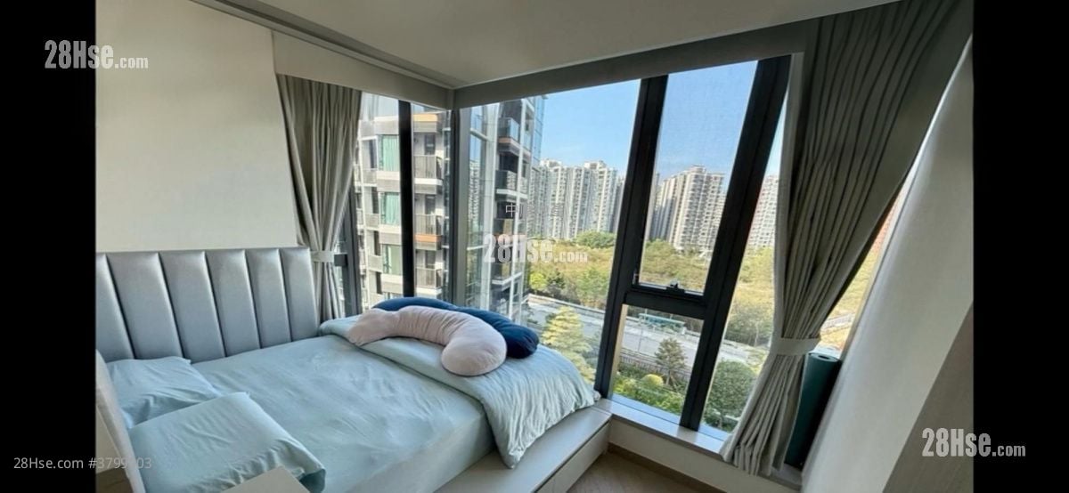 Silicon Hill Sell 3 Bedrooms 531 ft²