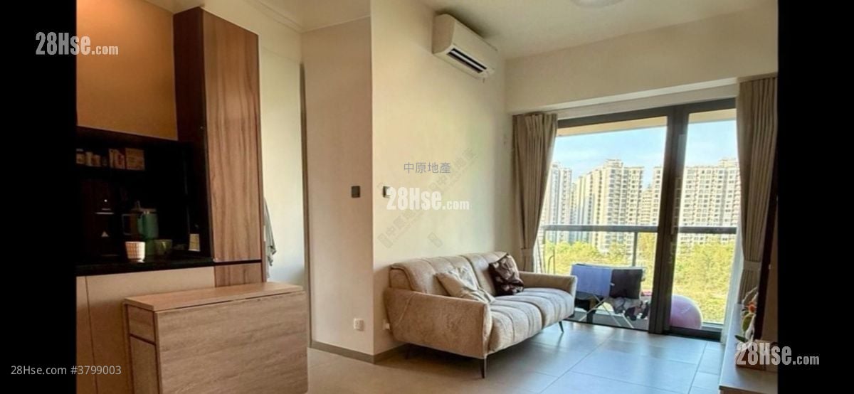 Silicon Hill Sell 3 Bedrooms 531 ft²