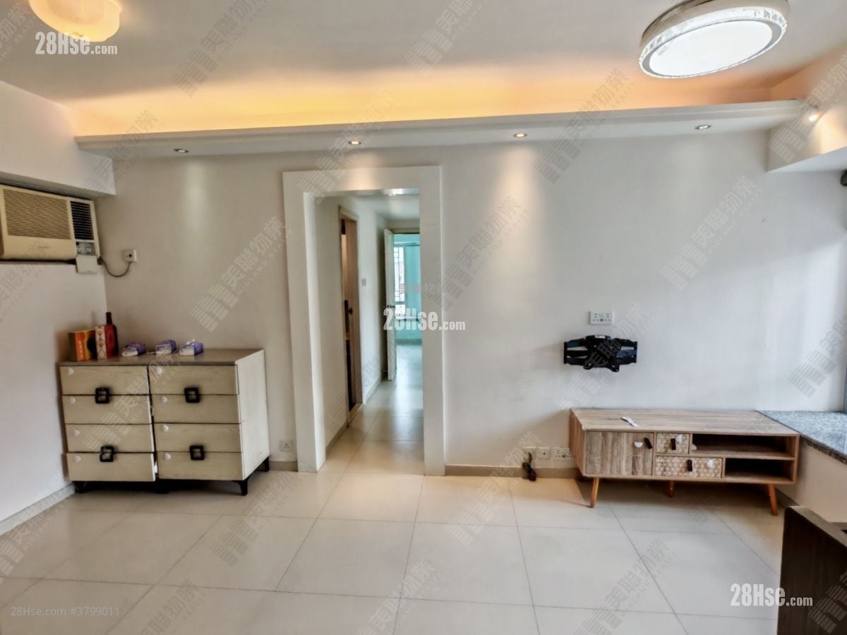 Ma On Shan Centre Sell 3 Bedrooms , 1 Bathroom 522 ft²