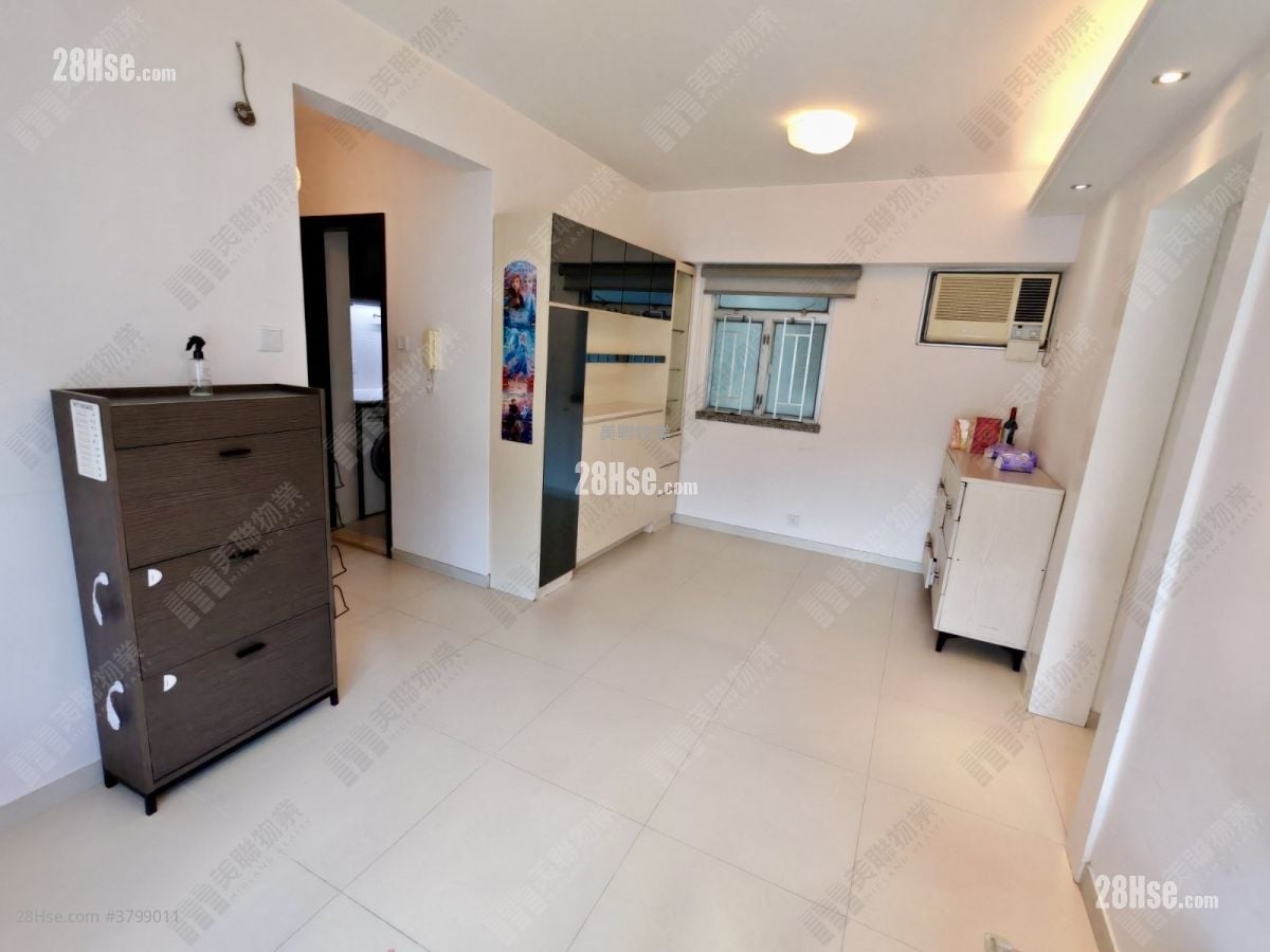 Ma On Shan Centre Sell 3 Bedrooms , 1 Bathroom 522 ft²