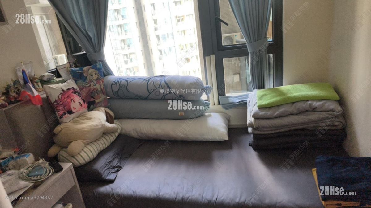 The Wings Rental 4 Bedrooms , 3 Bathrooms 977 ft²