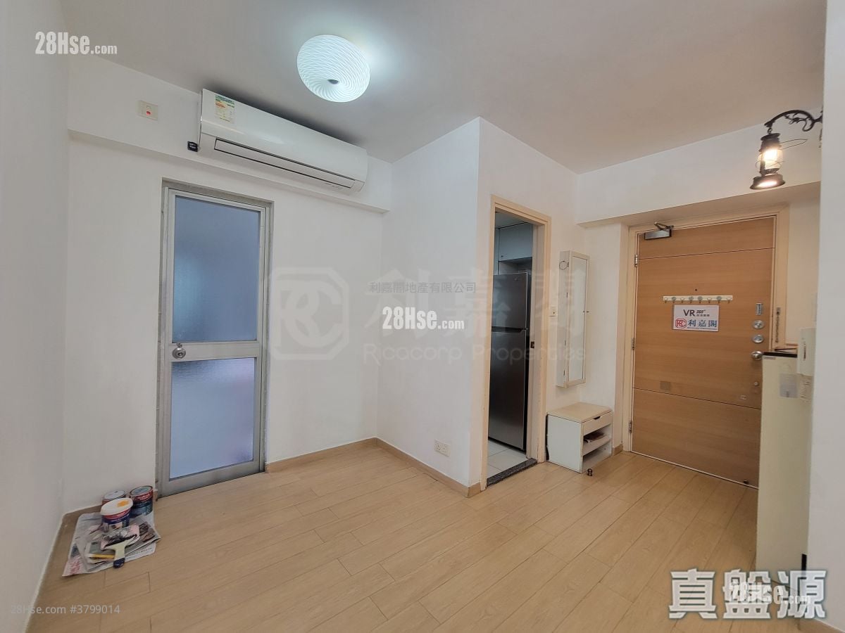 Metro Harbour View Rental 2 Bedrooms , 1 Bathroom 414 ft²