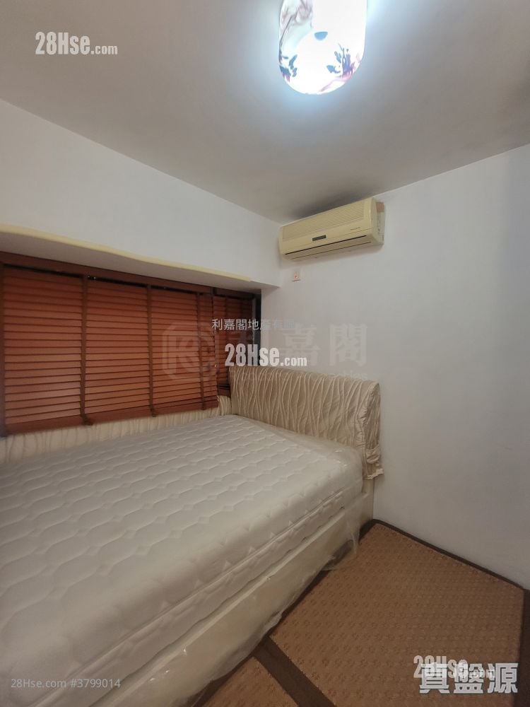 Metro Harbour View Rental 2 Bedrooms , 1 Bathroom 414 ft²