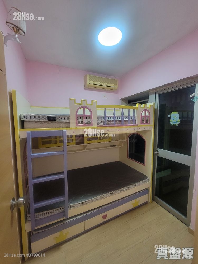 Metro Harbour View Rental 2 Bedrooms , 1 Bathroom 414 ft²