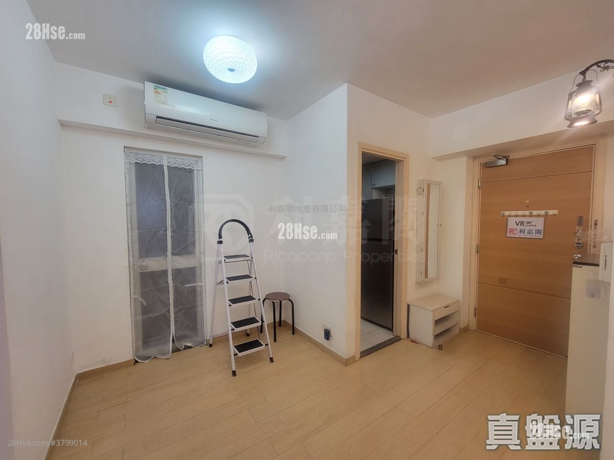 Metro Harbour View Rental 2 Bedrooms , 1 Bathroom 414 ft²