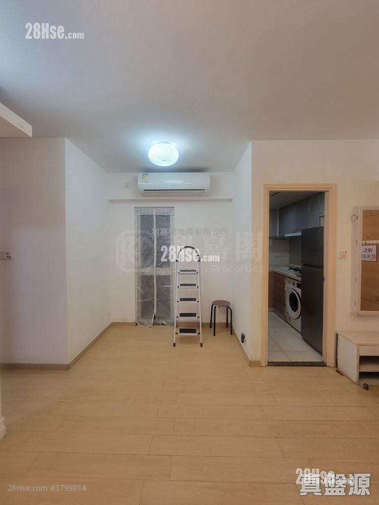 Metro Harbour View Rental 2 Bedrooms , 1 Bathroom 414 ft²