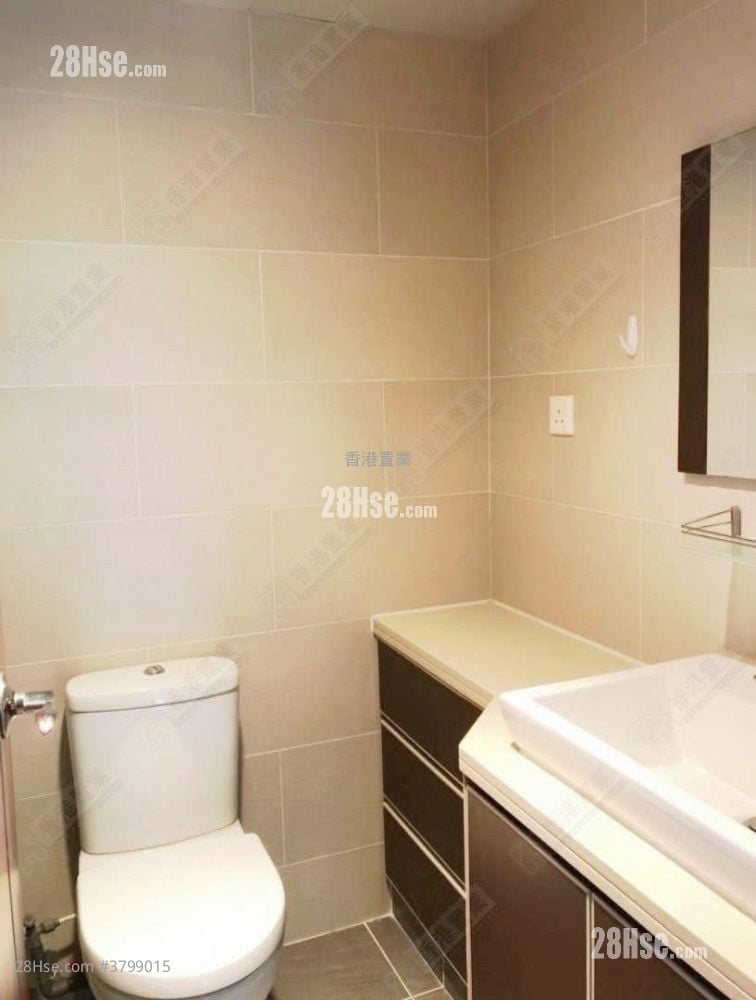 Park Island Sell 2 Bedrooms , 1 Bathroom 490 ft²