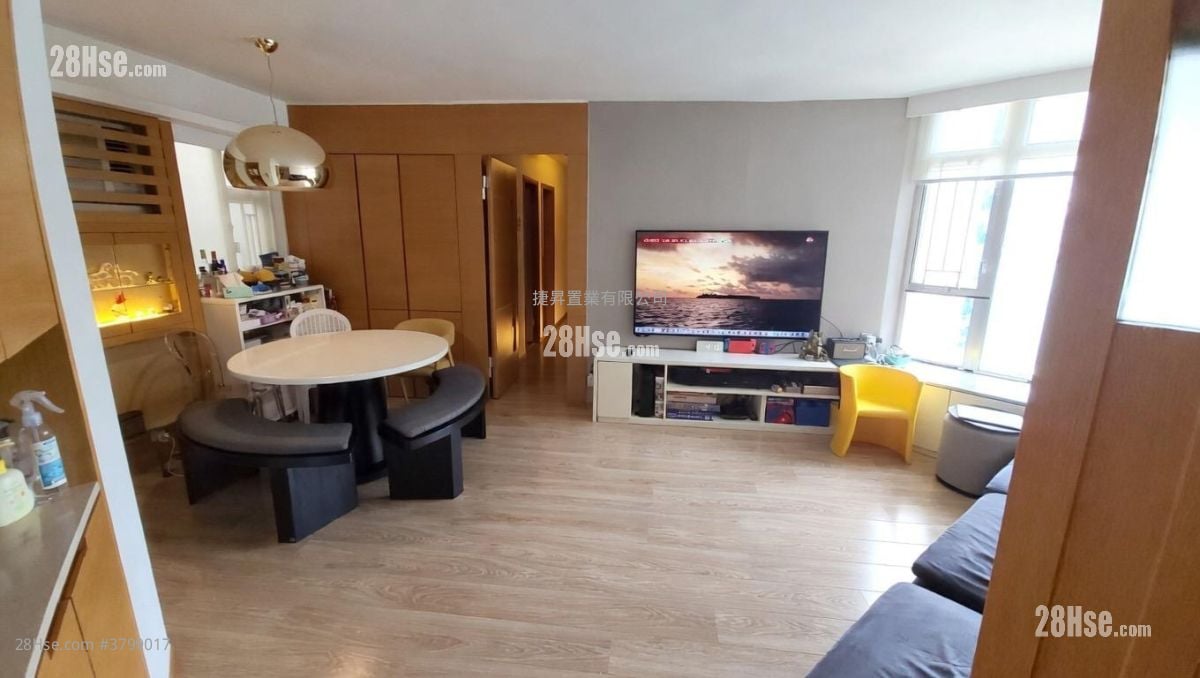 黄埔花园 售盘 4 房 , 2 浴室 771 平方尺