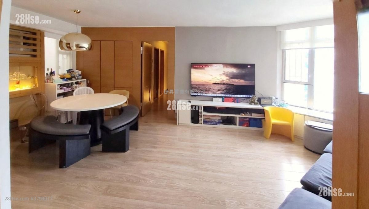 黄埔花园 售盘 4 房 , 2 浴室 771 平方尺