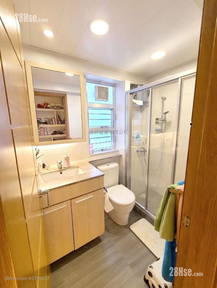 黄埔花园 售盘 4 房 , 2 浴室 771 平方尺