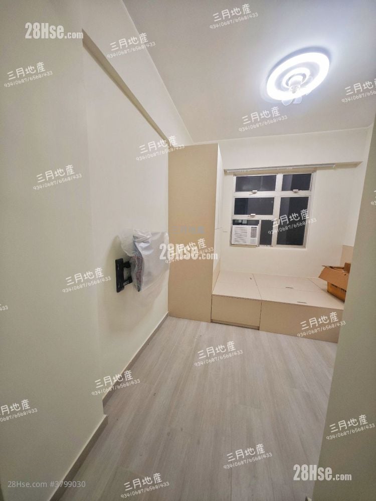 Golden Mansion Sell 4 Bedrooms , 4 Bathrooms 634 ft²