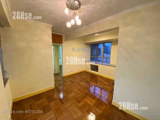 Tak Bo Garden Rental 2 Bedrooms , 1 Bathroom 382 ft²