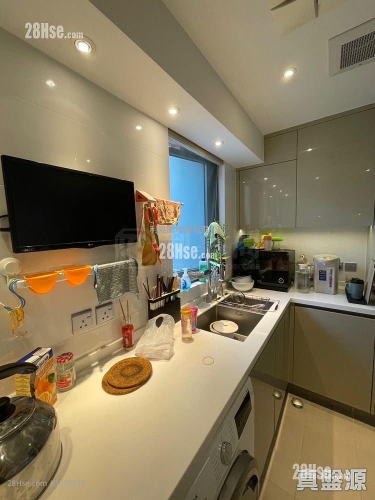 The Paramount Sell 3 Bedrooms , 2 Bathrooms 916 ft²