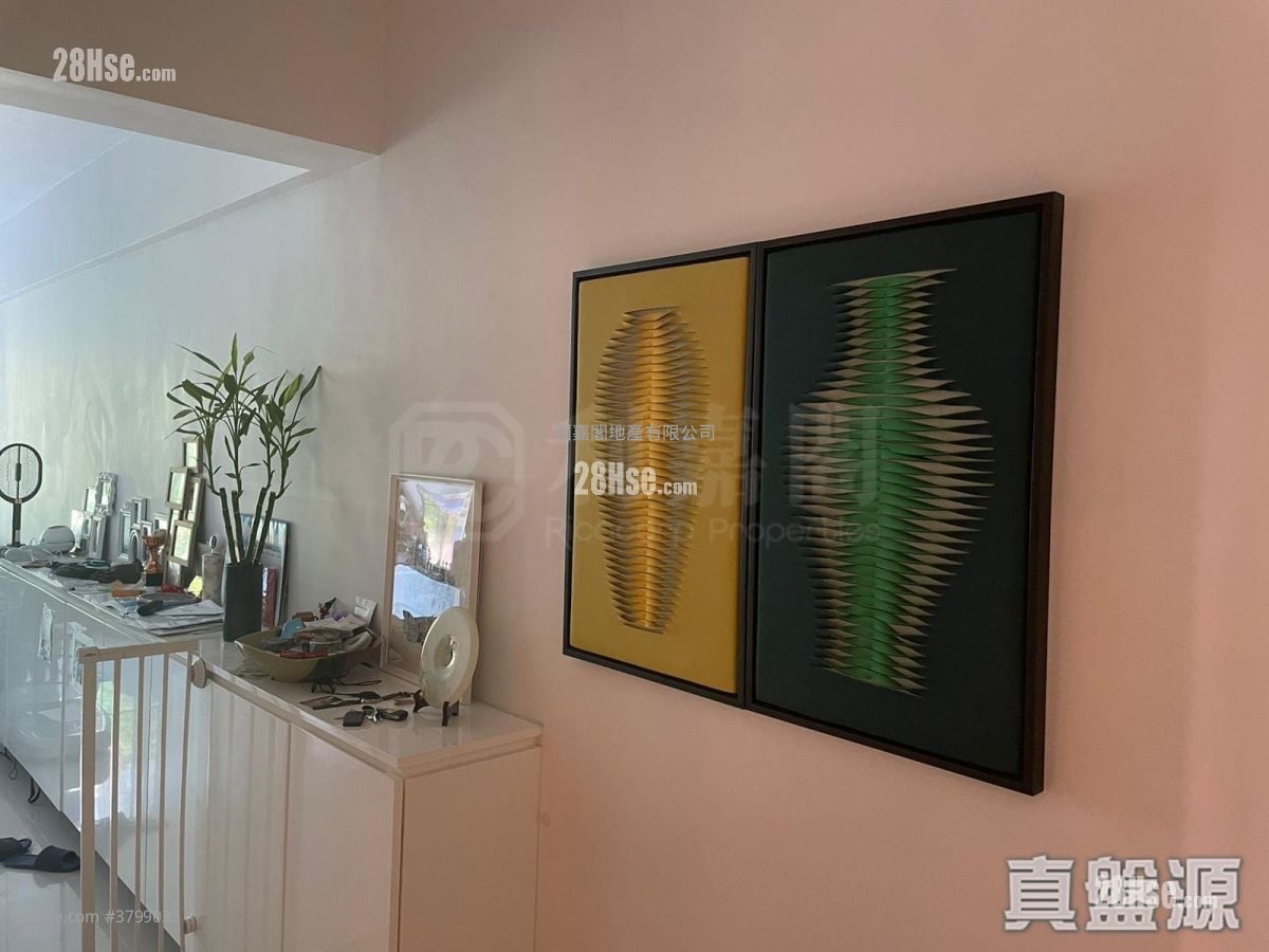 The Paramount Sell 3 Bedrooms , 2 Bathrooms 916 ft²