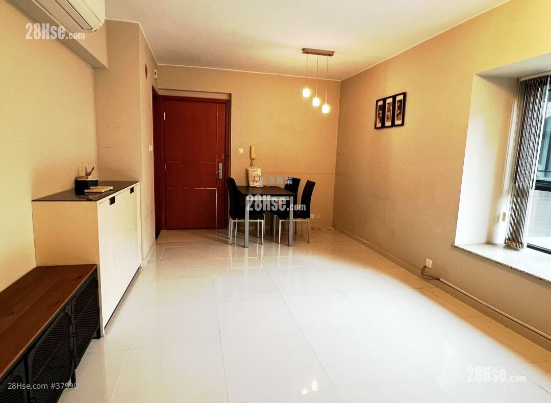 Park Island Sell 2 Bedrooms , 1 Bathroom 490 ft²