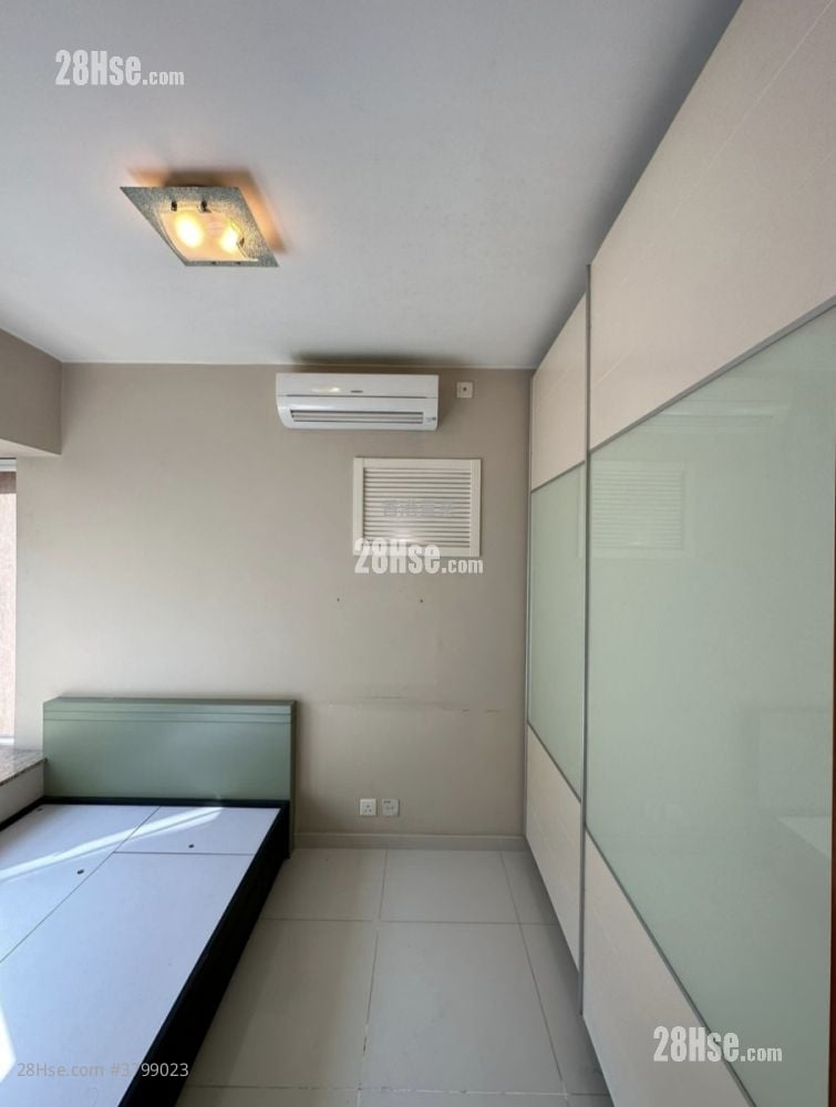 Park Island Sell 2 Bedrooms , 1 Bathroom 490 ft²