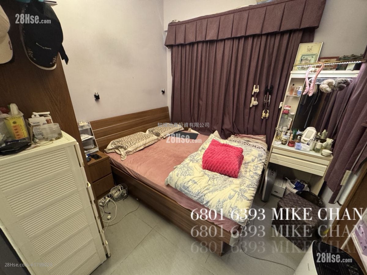 仁安大厦 售盘 5+ 房 , 3 浴室 859 平方尺