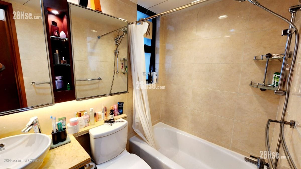 Park Island Sell 5+ Bedrooms , 3 Bathrooms 837 ft²