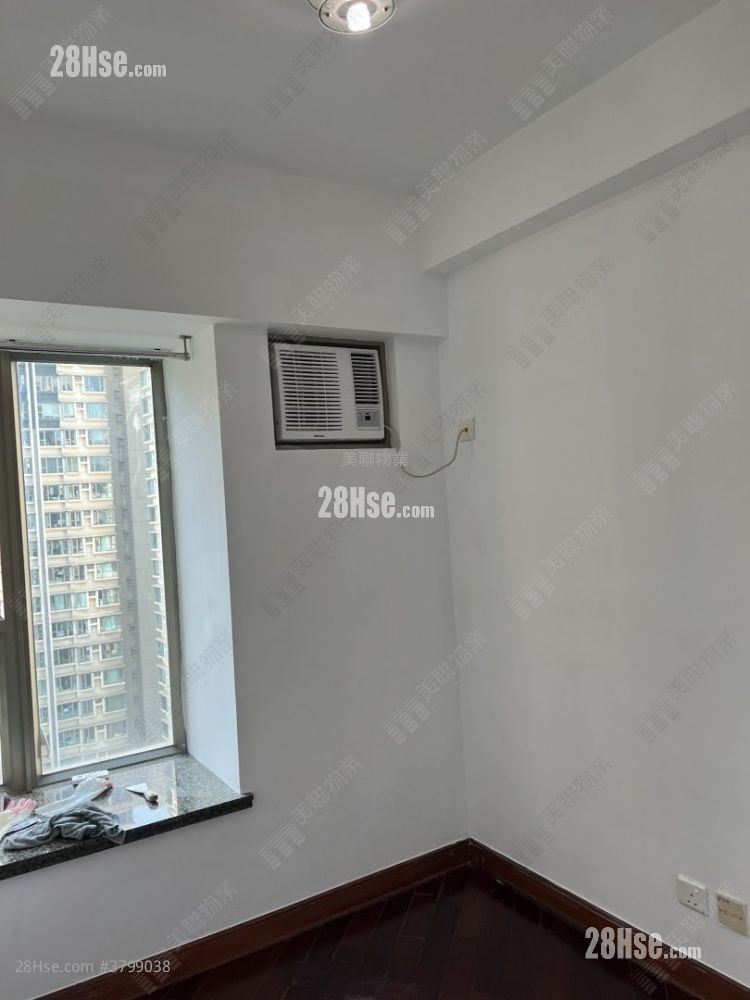 Tseung Kwan O Plaza Sell 2 Bedrooms , 1 Bathroom 441 ft²