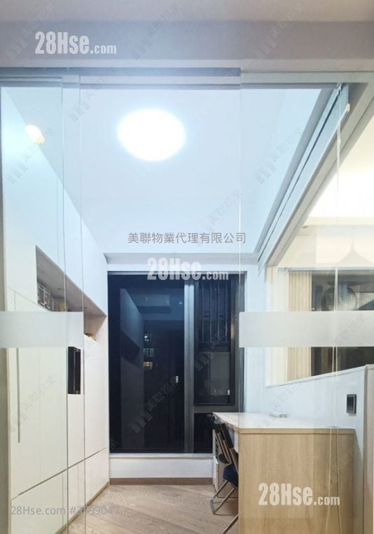 The Parkville Sell 4 Bedrooms , 2 Bathrooms 843 ft²