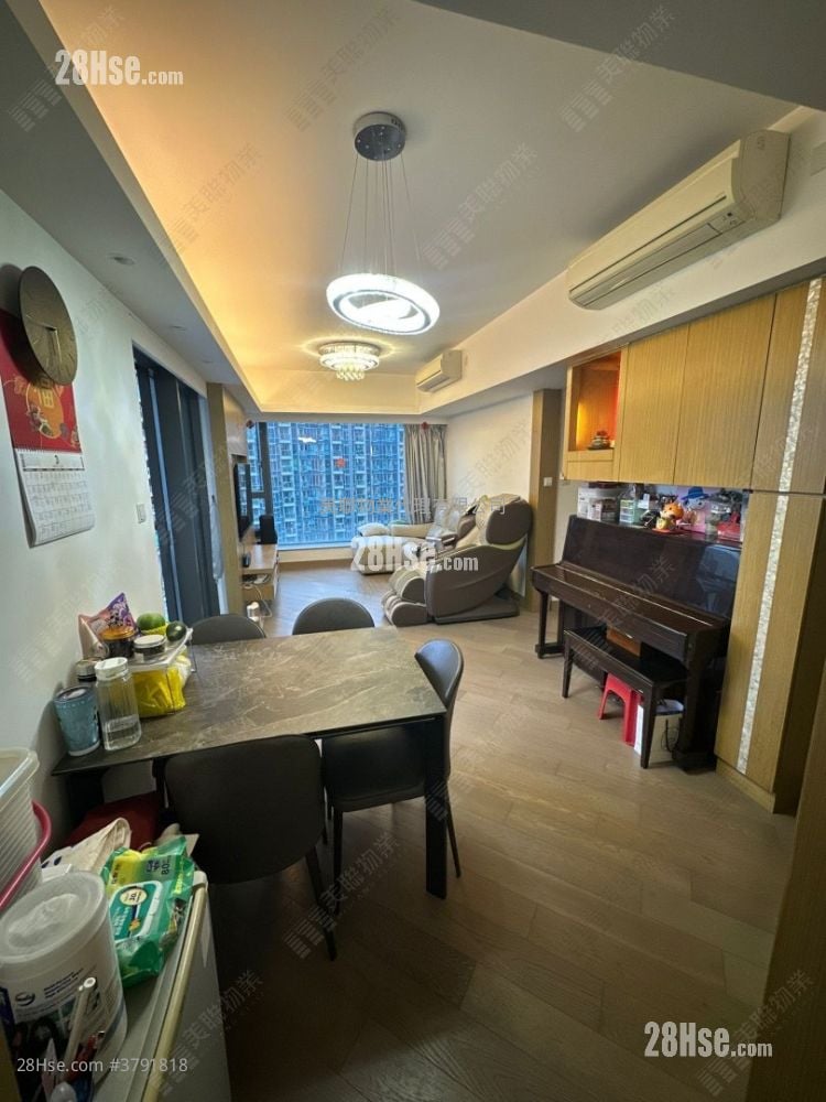 The Wings Rental 4 Bedrooms , 4 Bathrooms 1,009 ft²