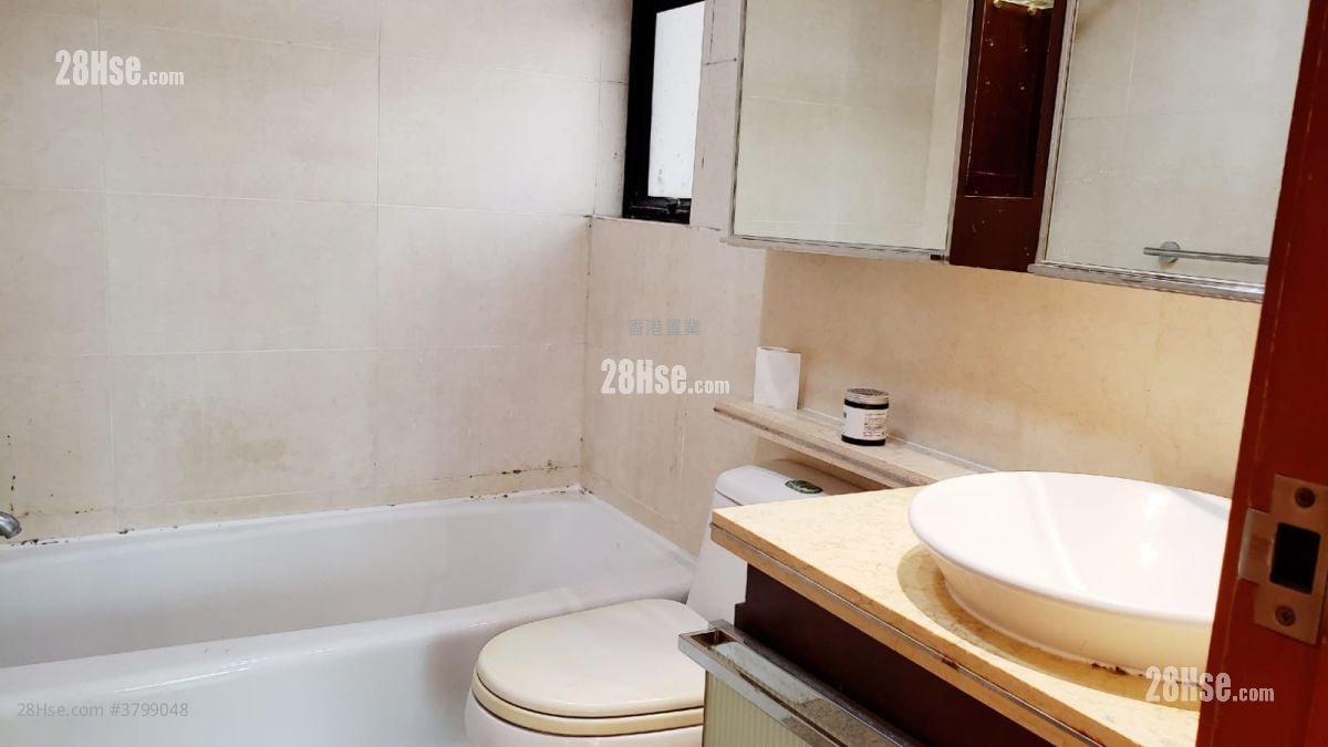 Park Island Sell 2 Bedrooms , 1 Bathroom 566 ft²