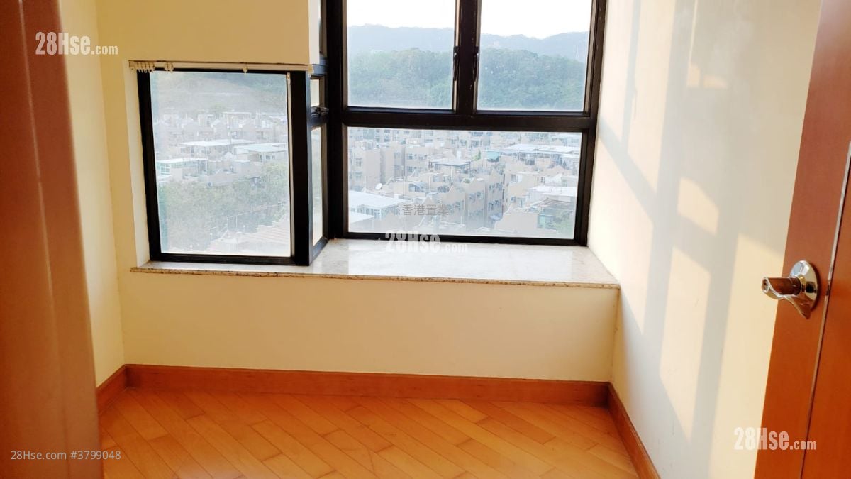 Park Island Sell 2 Bedrooms , 1 Bathroom 566 ft²