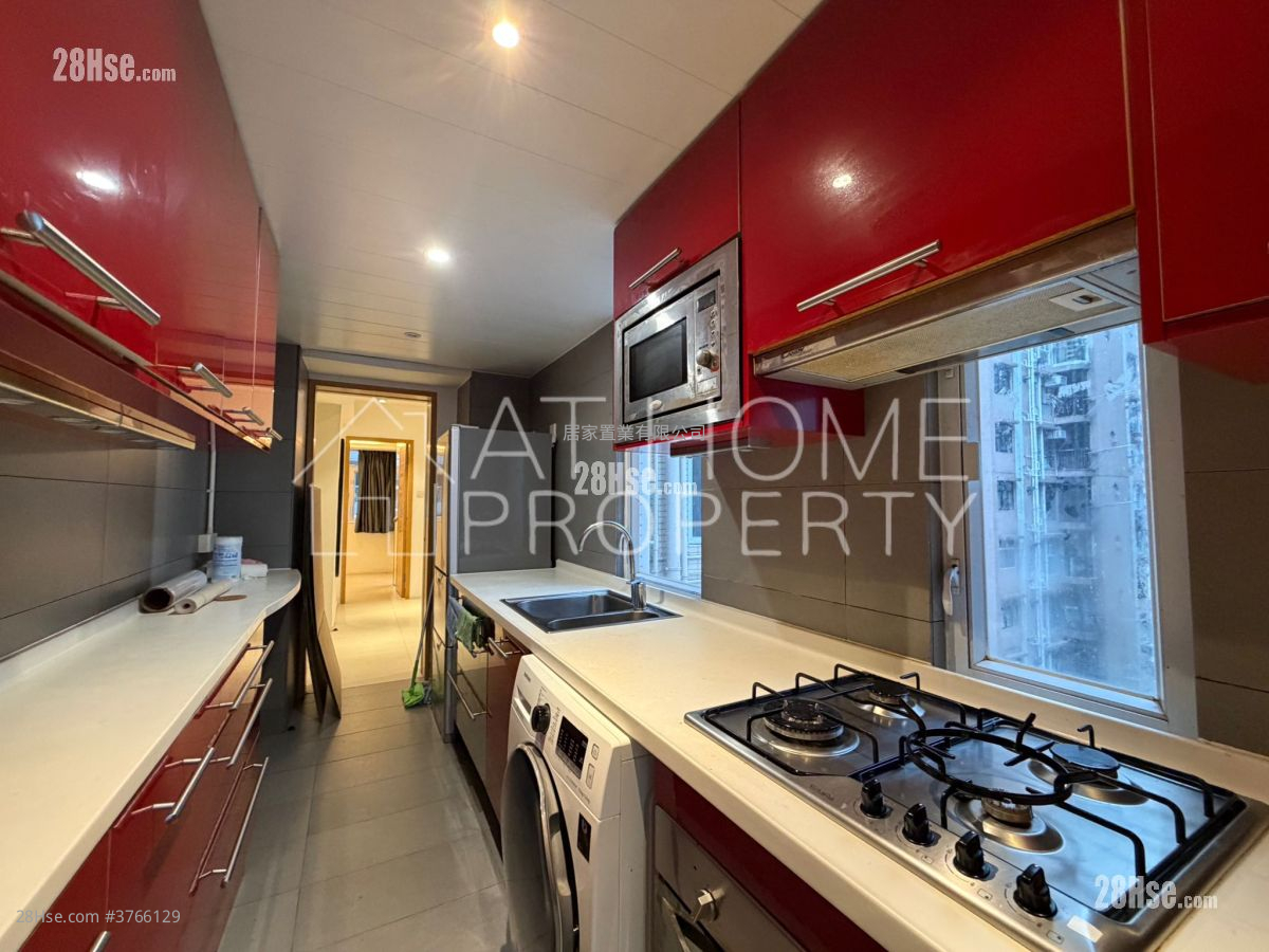 Arts Building Sell 2 Bedrooms , 1 Bathroom 625 ft²