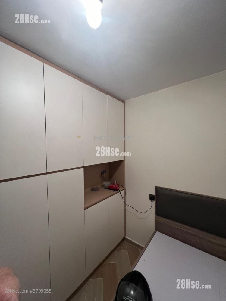 Kai Chuen Court Sell 2 Bedrooms , 1 Bathroom 479 ft²
